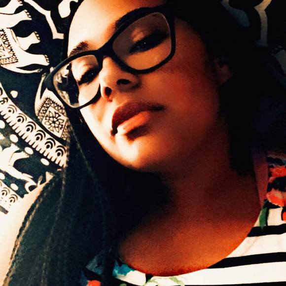 Meet your Posher, Didi - Picture 1 of 1